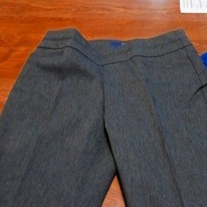 𝅺APT.9 straight Grey Pants size 6ps NWT